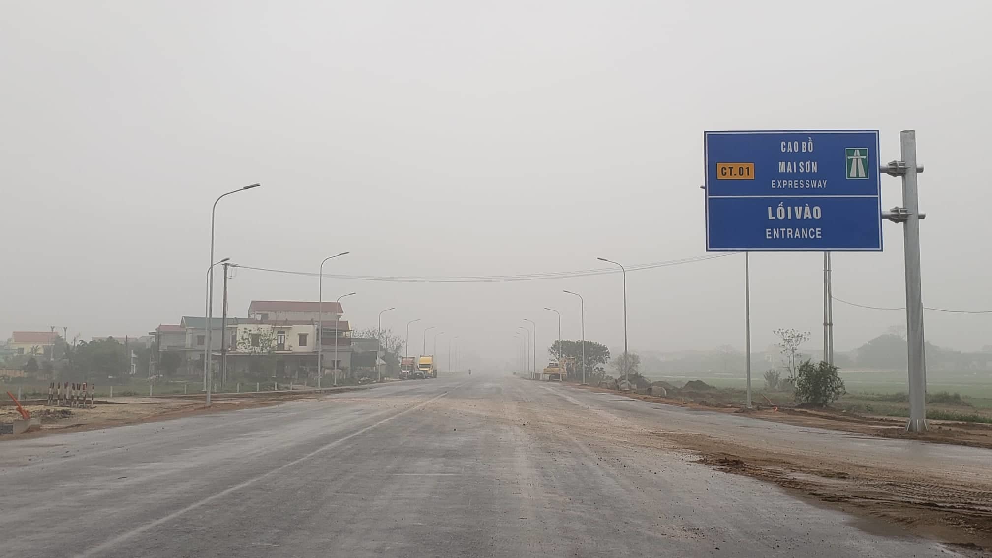 Hình ảnh 8 km cao tốc Bắc - Nam qua Ninh Bình sắp thông xe