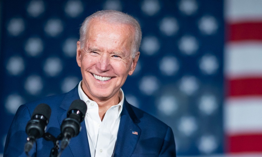 Chính quyền ông Biden tìm người hiểu về tiền điện tử