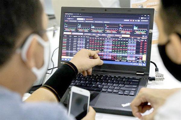 Investors feel insecure about HCM City Stock Exchange congestion, move to other bourses