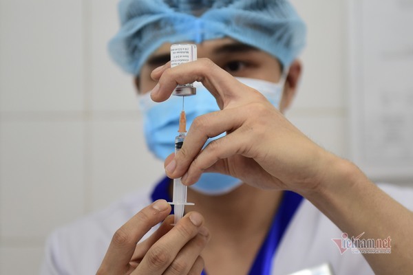 Các phản ứng phụ có thể xảy ra sau khi tiêm vắc xin Covid-19