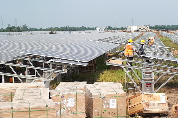 Solar power developers' capacity still not fully used up