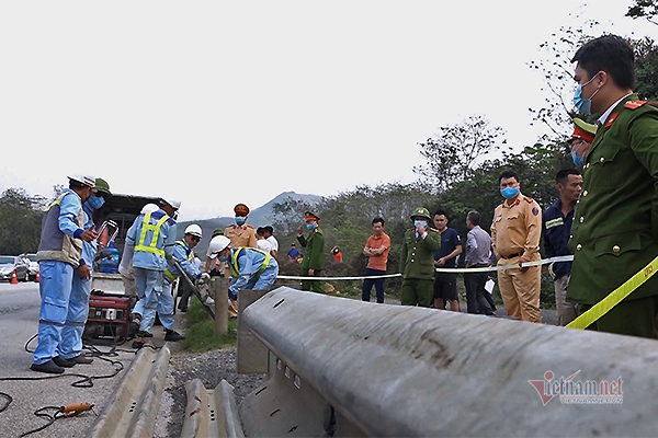 Ông Đoàn Ngọc Hải đặt nghi vấn có bao che, ngay lập tức hộ lan cao tốc được rào lại