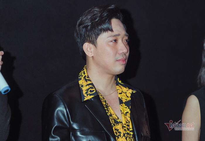 Tự Long, Xuân Bắc nén khóc khi xem 'Bố già' của Trấn Thành