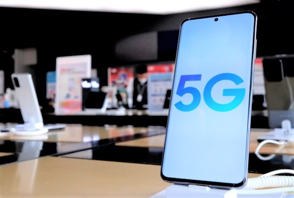 Smartphone 5G sẽ chiếm 40% thị trường toàn cầu năm 2021 - VietNamNet