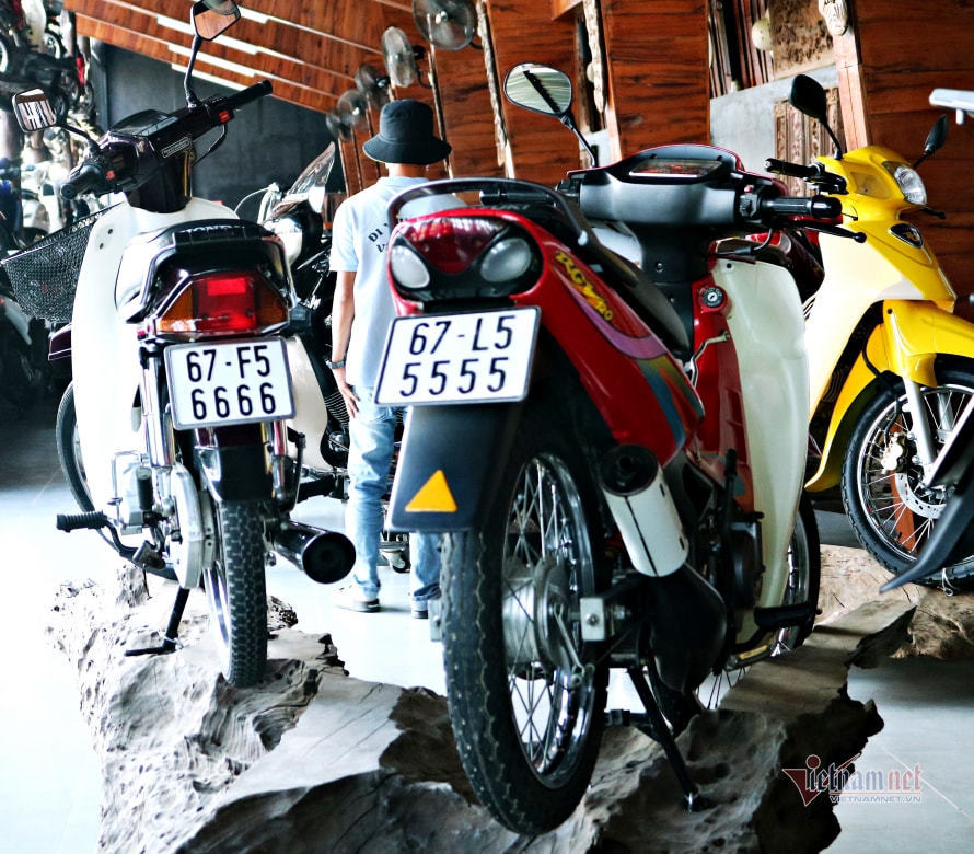 Đại gia miền Tây có 500 xe mô tô biển số siêu đẹp, thuê người chăm mỗi ngày Dai-gia-mien-tay-tiet-lo-bi-quyet-so-huu-hon-500-xe-mo-to-bien-so-sieu-dep-1