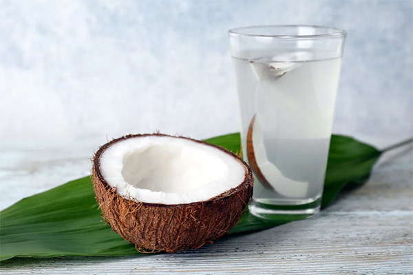 Tác dụng của uống nước dừa đều đặn với sức khỏe - VietNamNet