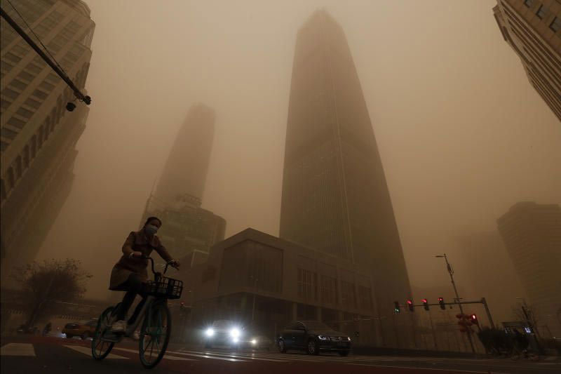 Hình ảnh ô nhiễm không khí đáng sợ ở Bắc Kinh