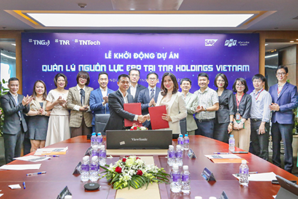 TNR Holdings Vietnam ‘bắt tay’ FPT IS chuyển đổi số