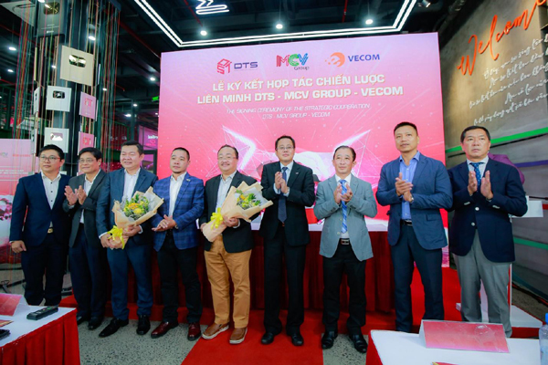 Lễ ký kết hợp tác giữa MCV Group, DTS và VECOM