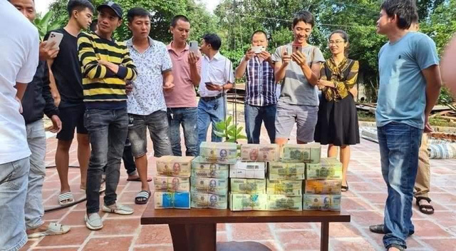 Công an cảnh báo nguy cơ sập bẫy 'bong bóng' giao dịch hoa lan đột biến