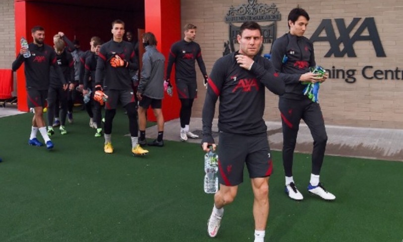 Liverpool gặp 'đen' vì sân tập 50 triệu bảng, muốn trở lại chốn cũ