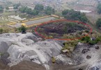 Núi chất thải nguy hại hàng nghìn tấn lộ thiên giữa thành phố Thái Nguyên