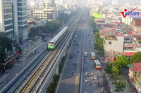 Tàu đường sắt Cát Linh - Hà Đông chạy liên tục trước khi bàn giao cho Hà Nội