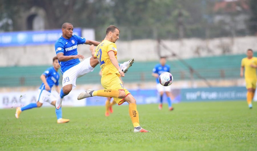 Video bàn thắng SLNA 1-0 Than Quảng Ninh