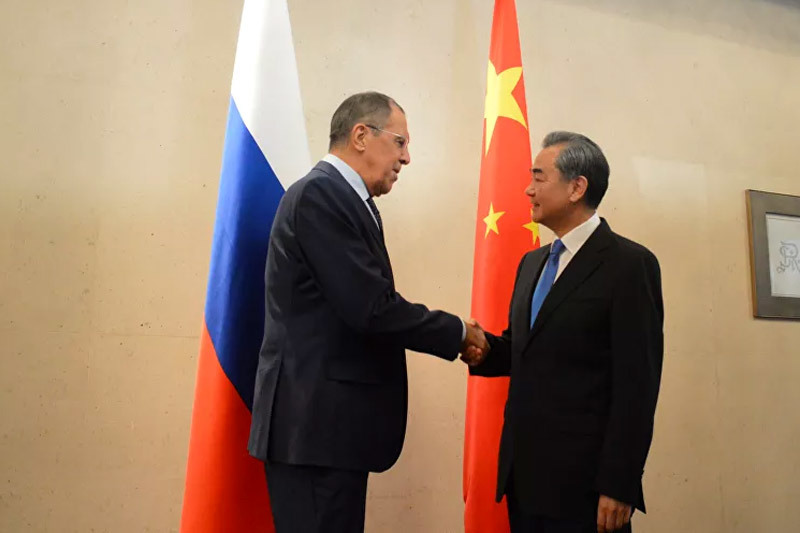 Trung Quốc mời Nga đến họp sau thượng đỉnh nảy lửa với Mỹ