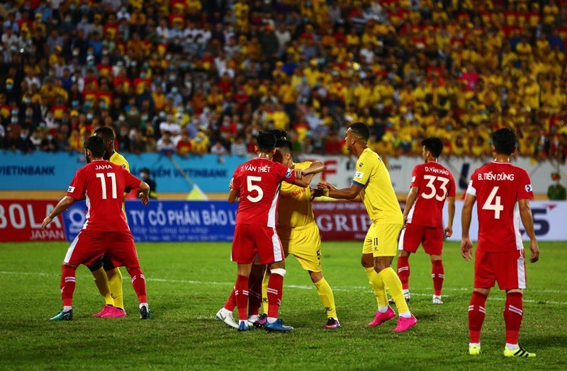 Video bàn thắng Nam Định 1-2 Viettel