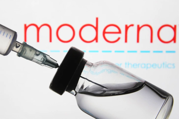 Em bé vừa chào đời đã có kháng thể chống Covid-19