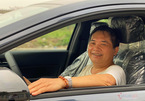 Kỷ lục người già lái xe: Gần 80 tuổi vẫn học lái ô tô