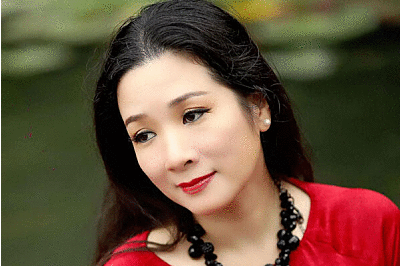 Vẻ trẻ trung xinh đẹp của Thanh Thanh Hiền dù đã ngoài 50