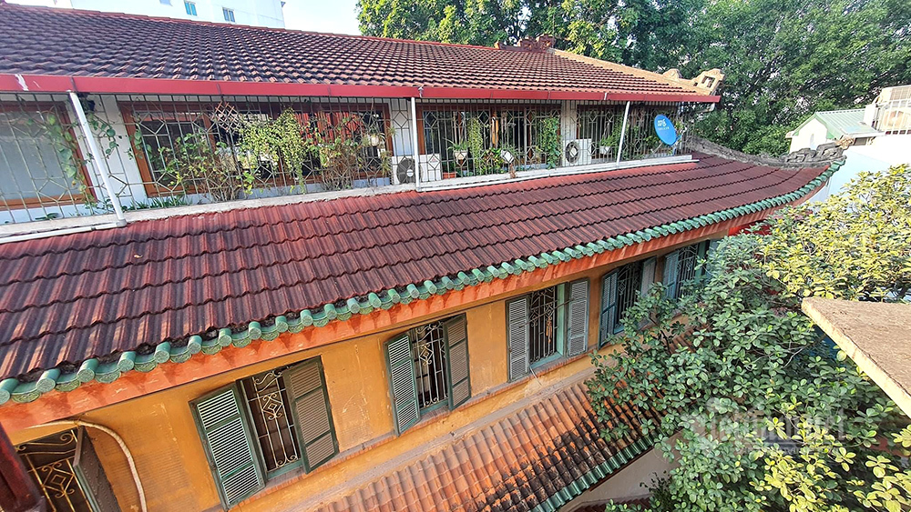 Căn biệt thự Pháp đẹp hiếm có ở làng hoa Ngọc Hà
