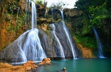 Dai Yem waterfalls in Moc Chau