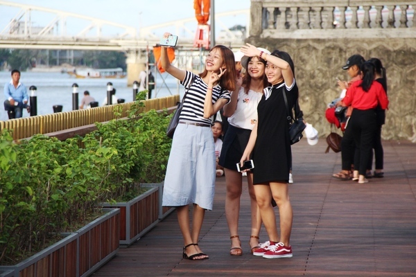 Cung đường thơ mộng giữa lòng Cố đô Huế