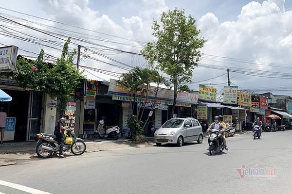 Thu hồi đất dự án Đại học Quốc gia TP.HCM: Lỗi của chính quyền sao bắt dân chịu?