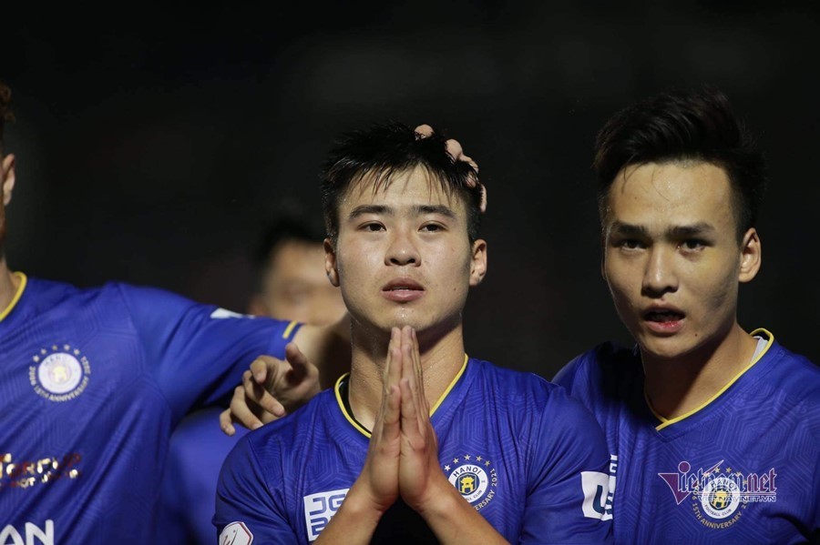 Video bàn thắng TPHCM 0-3 Hà Nội