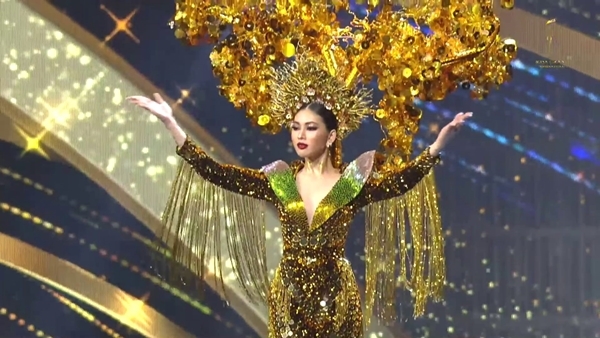 Ngọc Thảo lọt top 10 trang phục dân tộc đẹp nhất 'Miss Grand 2020'