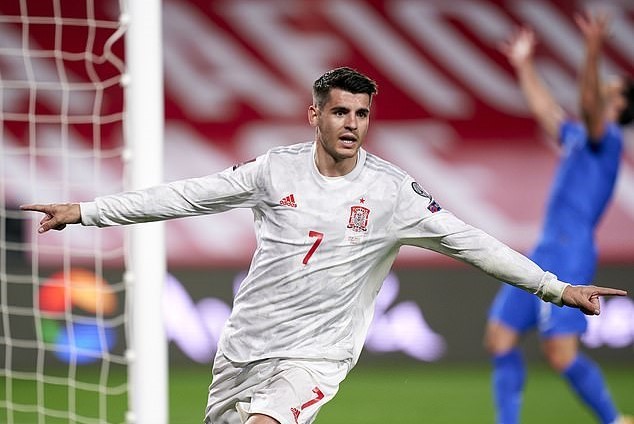 Morata lập công, Tây Ban Nha đánh rơi chiến thắng trước Hy Lạp