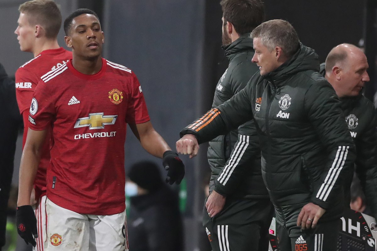 Bất mãn Solskjaer, Martial 