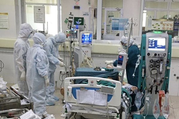 Triển khai chống dịch quyết liệt, minh bạch và nhân văn