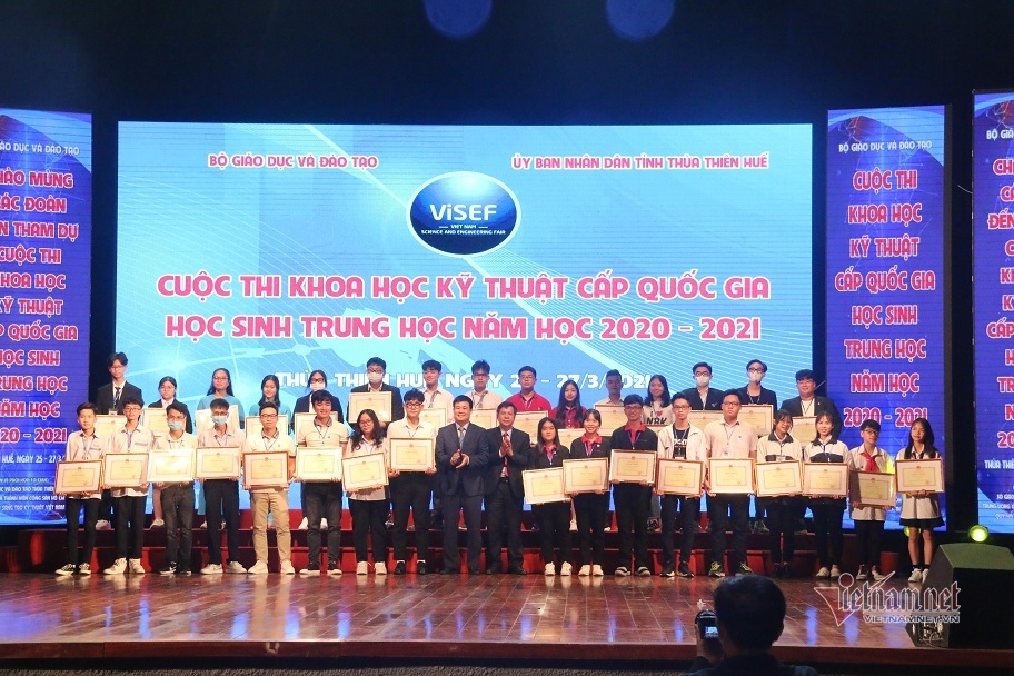 12 dự án giành giải Nhất thi KHKT quốc gia cho học sinh trung học