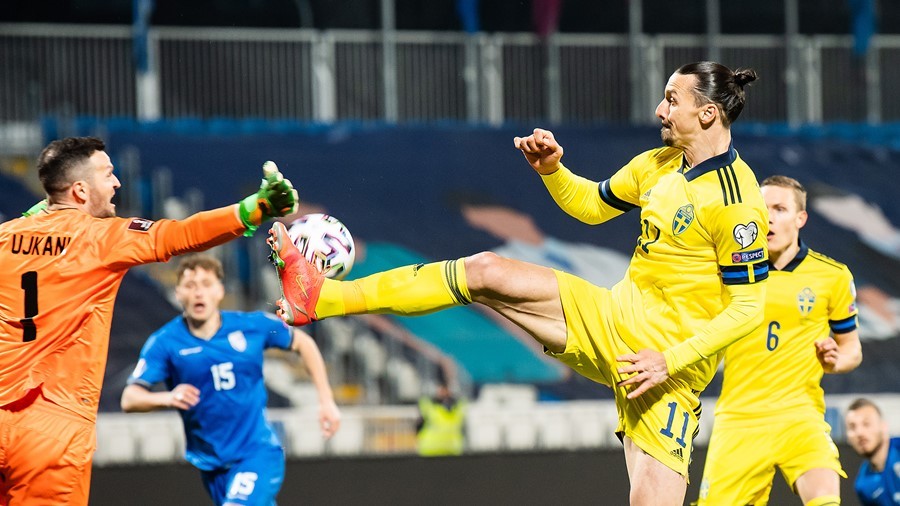 Ibrahimovic lại châm ngòi giúp Thụy Điển thắng to