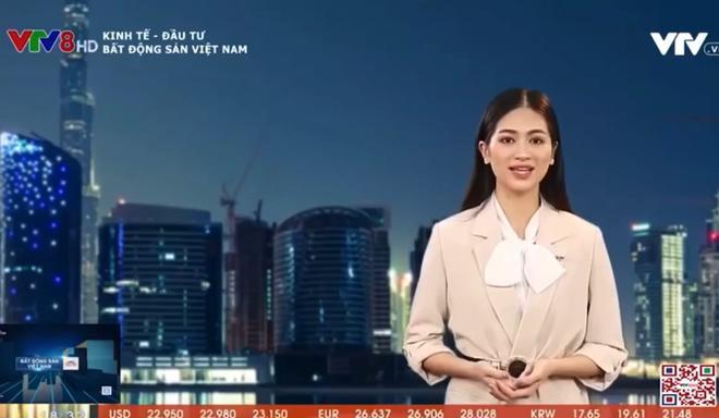 Top 5 Hoa hậu Thế giới Việt Nam bất ngờ dẫn bản tin trên VTV