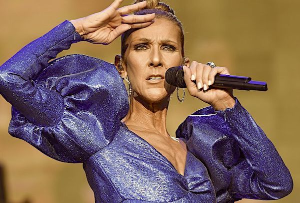 Danh ca Céline Dion nhận bằng tiến sĩ âm nhạc