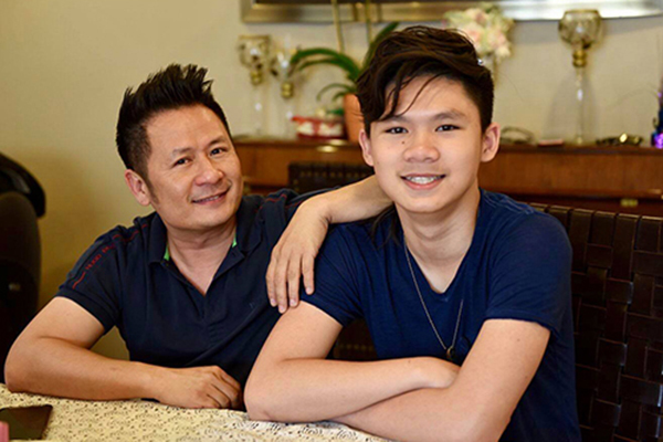 Bằng Kiều và vợ cũ tự hào khi con trai được đề cử 'Nghệ sĩ của năm'