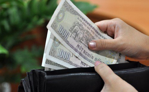 'Vua tiền tệ' bóc mẽ tờ 1.000 đồng cũ nát hét giá 140 triệu: Ảo như thổi giá lan đột biến