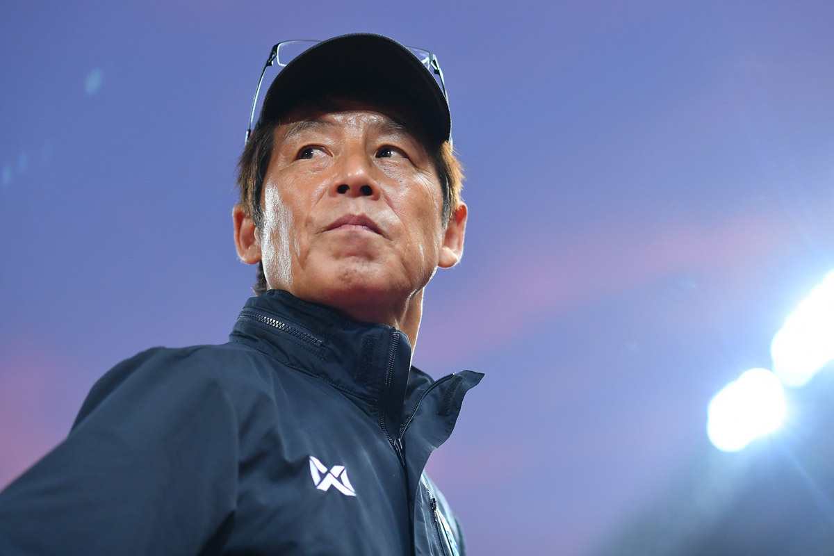 HLV Thái Lan bất an khi đua với tuyển Việt Nam