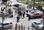 Rào an ninh trên Đồi Capitol bị đột kích, hai cảnh sát Mỹ thương vong