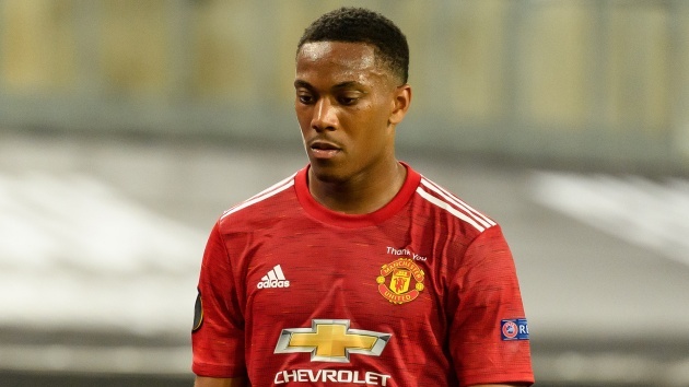 Solskjaer xác nhận, MU mất Martial đến hết mùa