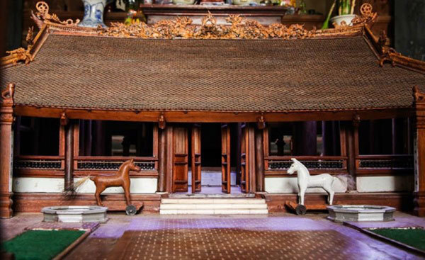 Unique miniature of communal house in Vietnam