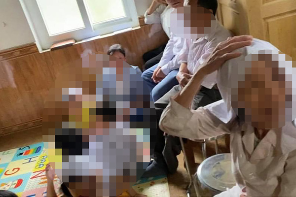 Giải tán nhóm người lôi kéo trẻ em vào ‘Hội thánh Đức chúa trời mẹ’