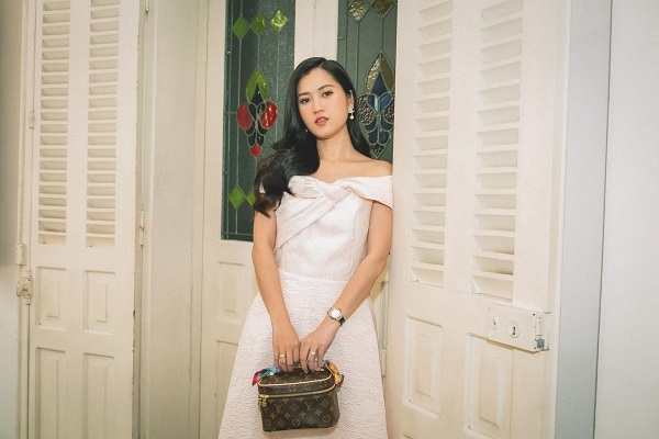 Lâm Vỹ Dạ giàu cỡ nào ở tuổi 32?