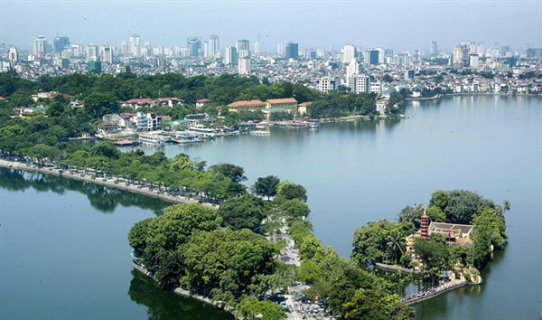Residents say Hanoi a good place to live despite high living cost