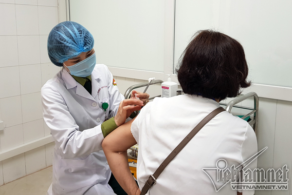 Vắc xin Covid-19 đầu tiên của Việt Nam thử nghiệm xong giai đoạn 2