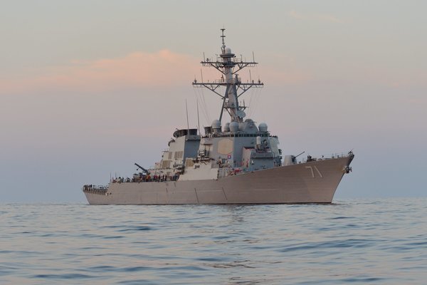 Mỹ cân nhắc đưa tàu chiến tới Biển Đen cảnh báo Nga
