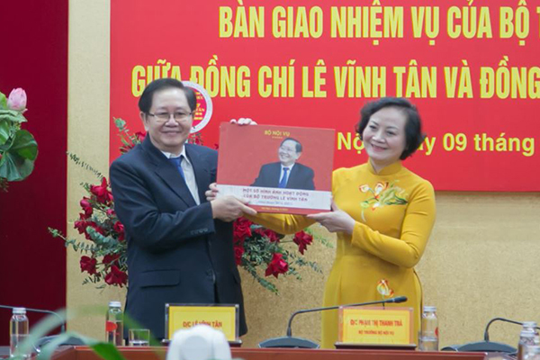 Lời gan ruột của ông Lê Vĩnh Tân trước khi rời ghế Bộ trưởng Nội vụ