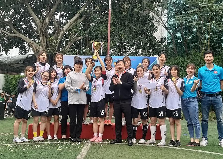 Bộ TT&TT vô địch hạng B giải bóng đá nữ Đoàn Khối lần thứ I