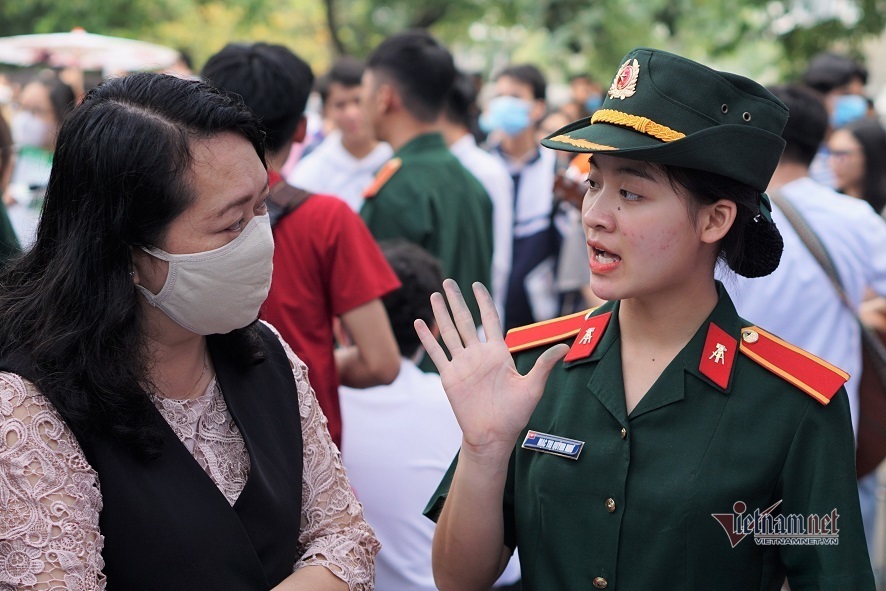 Lưu ý khi làm hồ sơ xét tuyển vào các trường quân đội